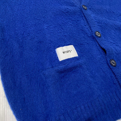 【中古品】【メンズ】 WTAPS ダブルタップス 24AW PALMER SWEATER ACRYLIC 242MADT-KNM02 セーター アクリル 長袖 カーディガン 142-260831-yo-07-tei サイズ：02 カラー：ブルー 万代Net店
