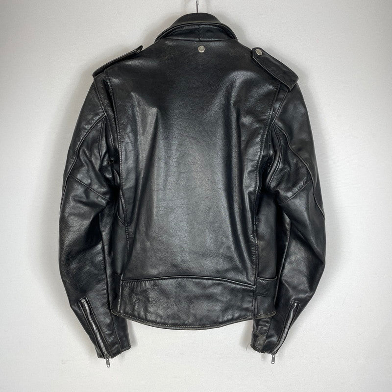 【現状渡し品】【メンズ】 Schott ショット 80‘s~90‘s DOUBLE RIDERS JACKET MADE IN USA 80∼90年代 バイカータグ後期 ダブルライダース ジャケット アウター アメリカ製 レザージャケット 145-260905-ss-09-teih サイズ：34/※ダメージ、リペア等多々あり カラー：ブラック 万代Net店