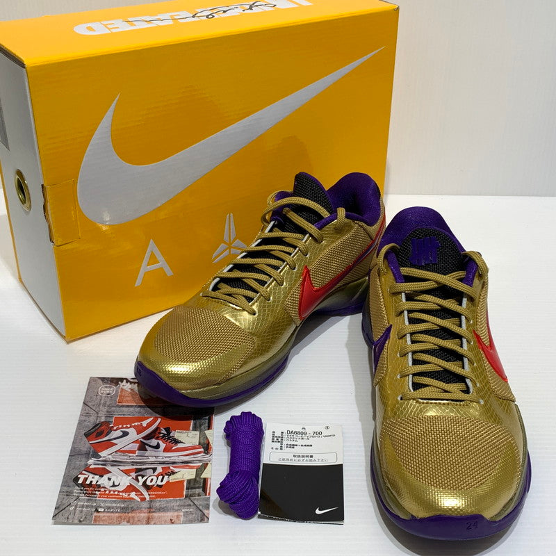 【中古品】【メンズ】 NIKE ナイキ × UNDEFEATED アンディフィーテッド 別注 コラボ KOBE V PROTRO HALL OF FAME DA6809-700 コービー5 プロトロ スニーカー 靴 シューズ 160-260830-ko-03-tei サイズ：26.5cm カラー：ゴールド 万代Net店