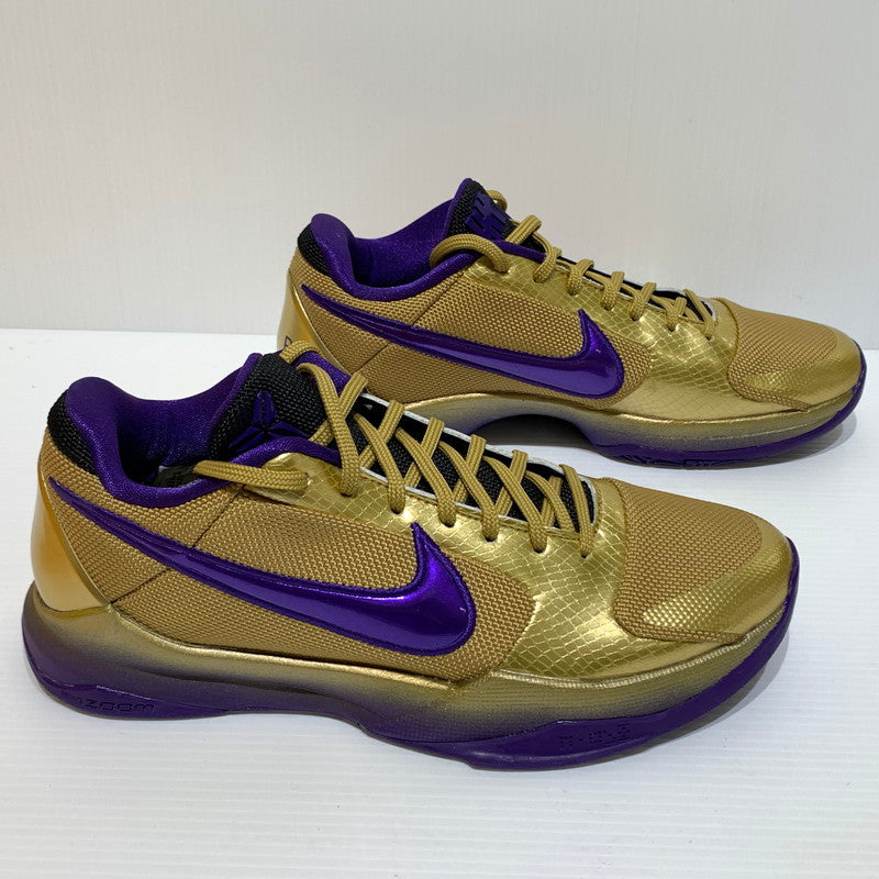 【中古品】【メンズ】 NIKE ナイキ × UNDEFEATED アンディフィーテッド 別注 コラボ KOBE V PROTRO HALL OF FAME DA6809-700 コービー5 プロトロ スニーカー 靴 シューズ 160-260830-ko-03-tei サイズ：26.5cm カラー：ゴールド 万代Net店