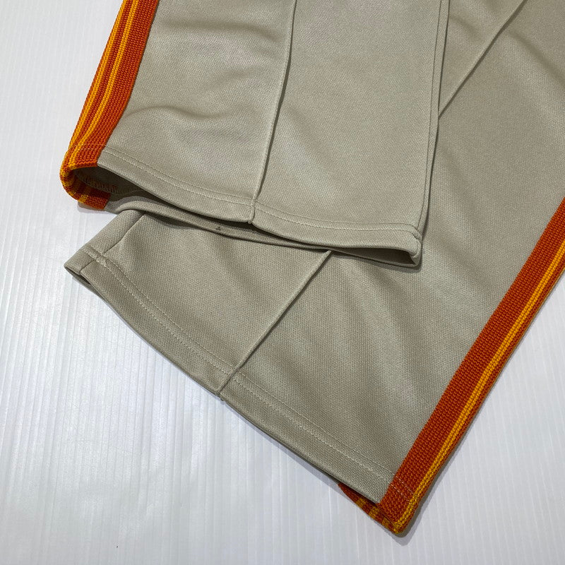 【中古品】【メンズ】 NEEDLES ニードルス × KEBOZ ケボズ 別注コラボ TRACK PANTS REGULAR FIT SX1632 トラックパンツ レギュラーフィット ボトムス 151-260901-yo-10-teih サイズ：L カラー：ベージュ/オレンジ 万代Net店