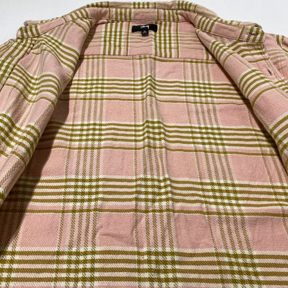 【中古品】【メンズ】 STUSSY ステューシー LAGUNA PLAID SHIRT 1110245 ラグーナ プレイド シャツ 長袖 トップス チェックシャツ 142-260901-yo-05-teih サイズ：XL カラー：ピンク 万代Net店