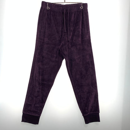 【中古品】【メンズ】 Carhartt WIP カーハート ワークインプログレス UNITED SCRIPT JOGGING PANT I028277 ユナイテッド スクリプト ジョギングパンツ ボトムス ベロアフリース風 156-260901-ko-17-teih サイズ：M カラー：パープル 万代Net店
