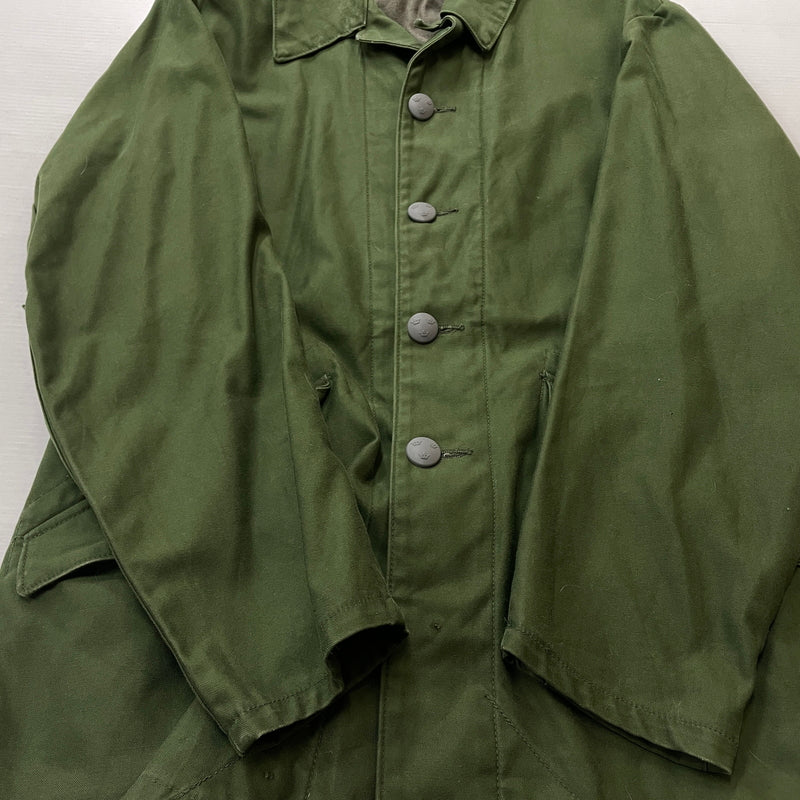 【中古品】【メンズ】 UNKNOWN SWEDISH MILITARY FIELD JACKET M-59 スウェーディッシュ ミリタリー フィールド ジャケット アウター 145-260902-sa-03-teih サイズ：L カラー：カーキ 万代Net店