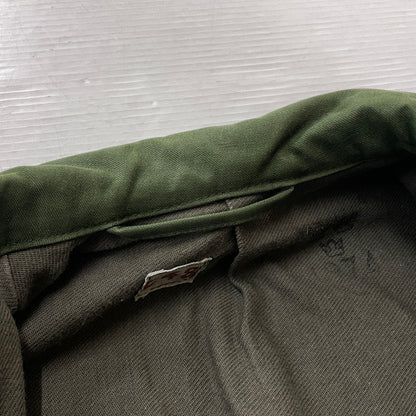 【中古品】【メンズ】 UNKNOWN SWEDISH MILITARY FIELD JACKET M-59 スウェーディッシュ ミリタリー フィールド ジャケット アウター 145-260902-sa-03-teih サイズ：L カラー：カーキ 万代Net店
