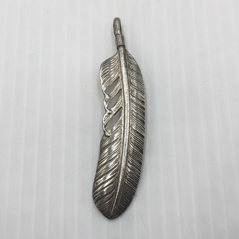【中古品】【メンズ】 WING ROCK ウィング ロック PLAIN SV FEATHER F-2 プレーン シルバー フェザー アクセサリー 左向き 191-260907-sa-04-teih カラー：シルバー 万代Net店