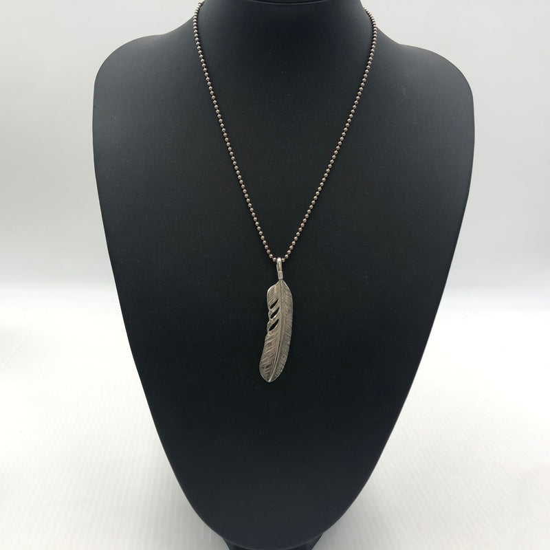 【中古品】【メンズ】 WING ROCK ウィング ロック PLAIN SV FEATHER F-2 プレーン シルバー フェザー アクセサリー 左向き 191-260907-sa-04-teih カラー：シルバー 万代Net店