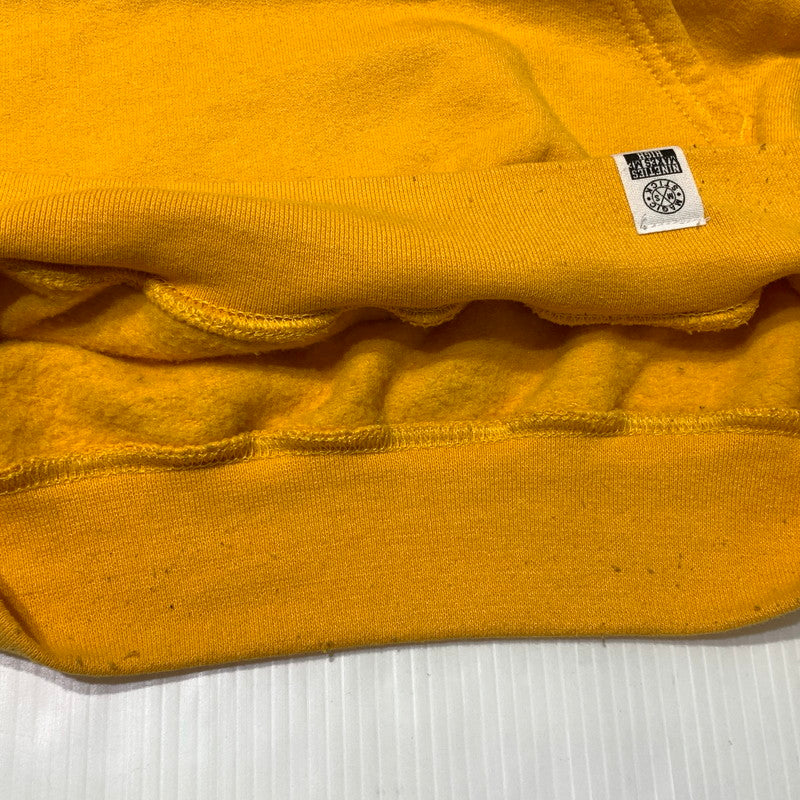 【現状渡し品】【メンズ】 MAGIC STICK マジックスティック × CHAMPION チャンピオン 別注コラボ CHINKORO HOODIE チンコロ フーディ 長袖 トップス プルオーバーパーカー 142-260903-sa-08-teih サイズ：M カラー：イエロー 万代Net店