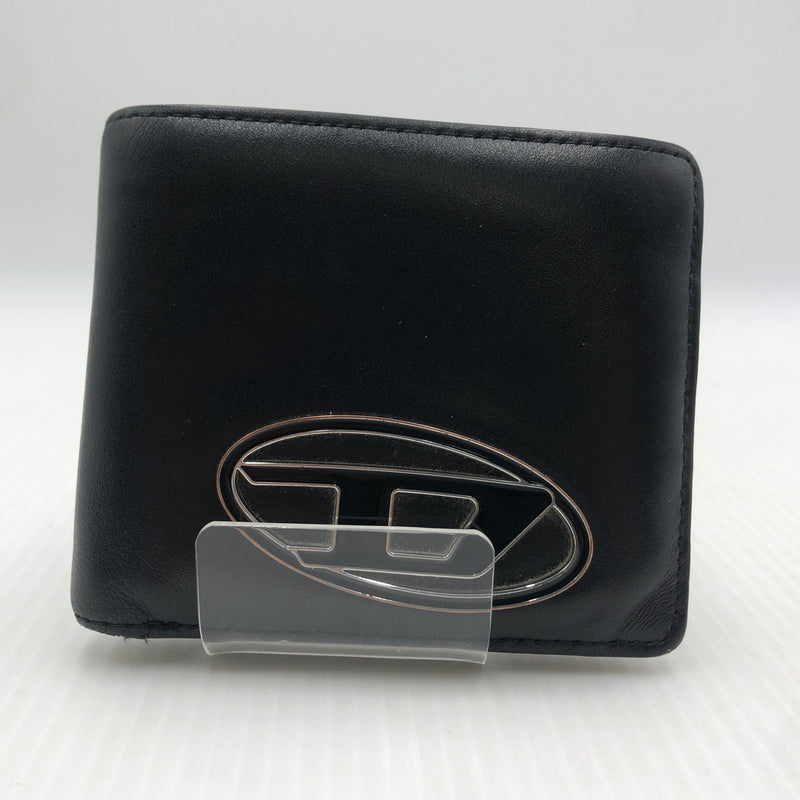 【現状渡し品】【メンズ】 DIESEL ディーゼル 1DR BI FOLD COIN S 3D ワンディーアール バイフォールド コイン エス スリーディー 財布 200-260907-sa-13-teih カラー：ブラック 万代Net店