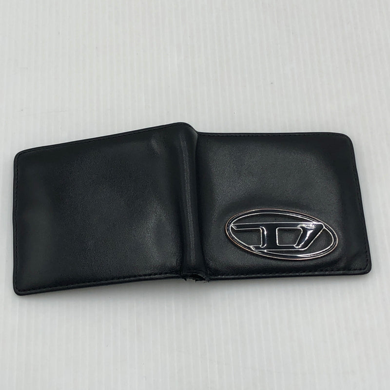 【現状渡し品】【メンズ】 DIESEL ディーゼル 1DR BI FOLD COIN S 3D ワンディーアール バイフォールド コイン エス スリーディー 財布 200-260907-sa-13-teih カラー：ブラック 万代Net店