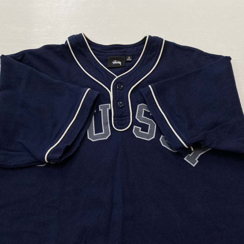 【中古品】【メンズ】 STUSSY ステューシー 1140383 ARCH BASEBALL JERSEY アーチ ベースボール ジャージ 半袖 トップス 142-260906-sa-24-teih サイズ：S カラー：ネイビー 万代Net店