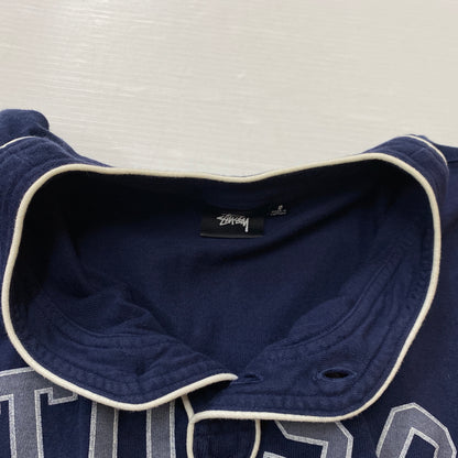 【中古品】【メンズ】 STUSSY ステューシー 1140383 ARCH BASEBALL JERSEY アーチ ベースボール ジャージ 半袖 トップス 142-260906-sa-24-teih サイズ：S カラー：ネイビー 万代Net店