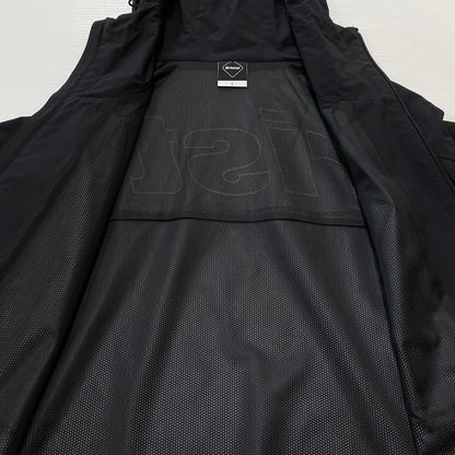 【中古品】【メンズ】 FCRB エフシーアールビー 21SS BIG LOGO WARM UP JACKET FCRB-210000 2021春夏 ビッグ ロゴ ウォーム アップ ジャケット アウター 142-260906-sa-16-teih サイズ：L カラー：ブラック 万代Net店