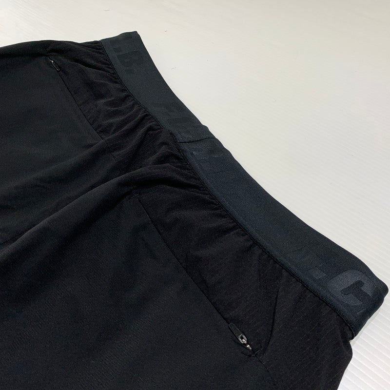 【中古品】【メンズ】 F.C.R.B エフシーアールビー STRETCH LIGHT WEIGHT JOGGER PANTS FCRB-220027 ストレッチ ライトウェイト ジョガーパンツ ボトムス 153-260905-ko-05-teih サイズ：M カラー：ブラック 万代Net店