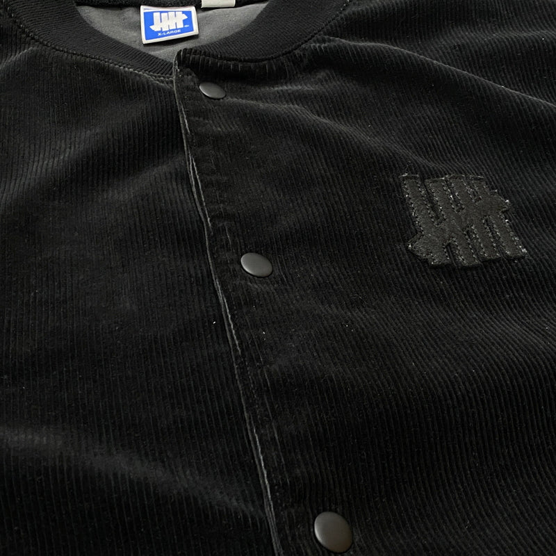 【中古品】【メンズ】 UNDEAFEATED アンディ フィデッド CORD BASEBALL JACKET コード ベースボール ジャケット アウター 142-260906-sa-02-teih サイズ：XL カラー：ブラック 万代Net店