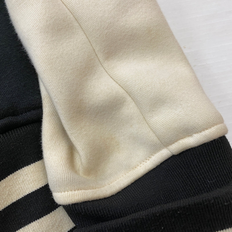 【中古品】【メンズ】 VANSON バンソン × TOM&JERRY トムアンドジェリー 別注コラボ STADIUM JUMPER スタジアム ジャンパー アウター スタジャン 145-260906-sa-09-teih サイズ：L カラー：ブラック 万代Net店