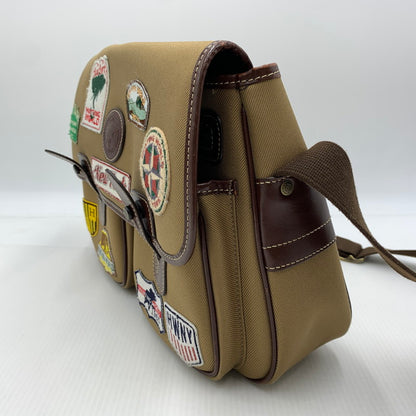 【中古品】【メンズ】 HUNTING WORLD ハンティングワールド サファリ ワッペン ショルダーバッグ カバン メッセンジャーバッグ 188-260914-ko-09-teih カラー：ブラウン系 万代Net店