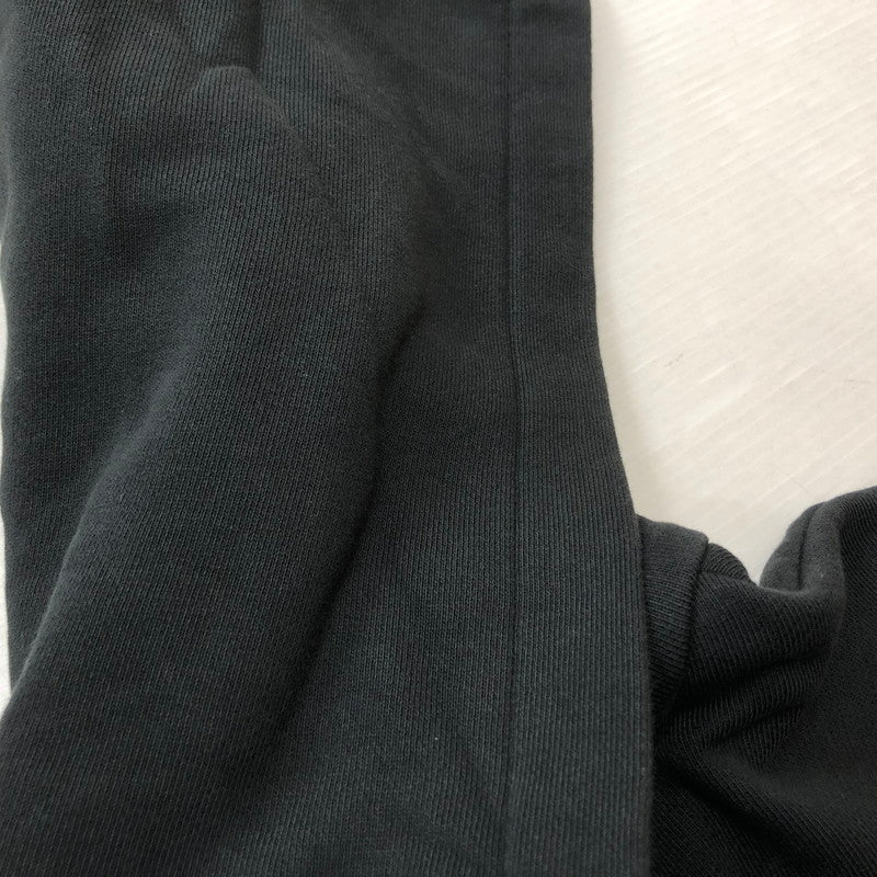 【中古品】【メンズ】 MONCLER モンクレール EMBOSS LOGO PATCH FULLZIP PARKER K20918G00023 89AZU エンボス ロゴ パッチ フルジップ パーカー 長袖 トップス 141-260909-sa-04-teih サイズ：L カラー：ブラック 万代Net店