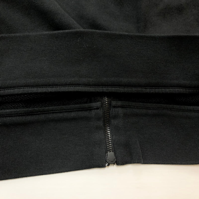 【中古品】【メンズ】 MONCLER モンクレール EMBOSS LOGO PATCH FULLZIP PARKER K20918G00023 89AZU エンボス ロゴ パッチ フルジップ パーカー 長袖 トップス 141-260909-sa-04-teih サイズ：L カラー：ブラック 万代Net店