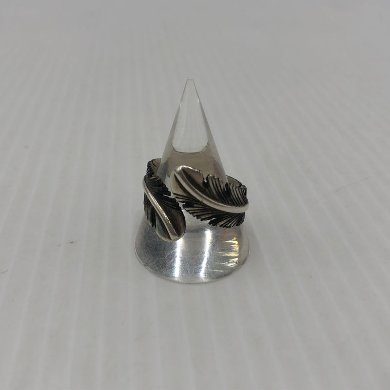 【中古品】【メンズ】 NAVAJO ナバホ H.MACE FEATHER RING エイチ メイス フェザー レング アクセサリー 指輪 191-260907-sa-01-teih サイズ：20号 カラー：シルバー 14号 万代Net店