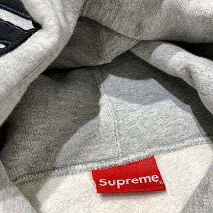 【中古品】【メンズ】 Supreme シュプリーム MIRRORED LOGO HOODED SWEATSHIRT ミラード ロゴ フーデッド スウェットシャツ トップス プルオーバーパーカー 149-260909-ko-09-teih サイズ：L カラー：グレー 万代Net店