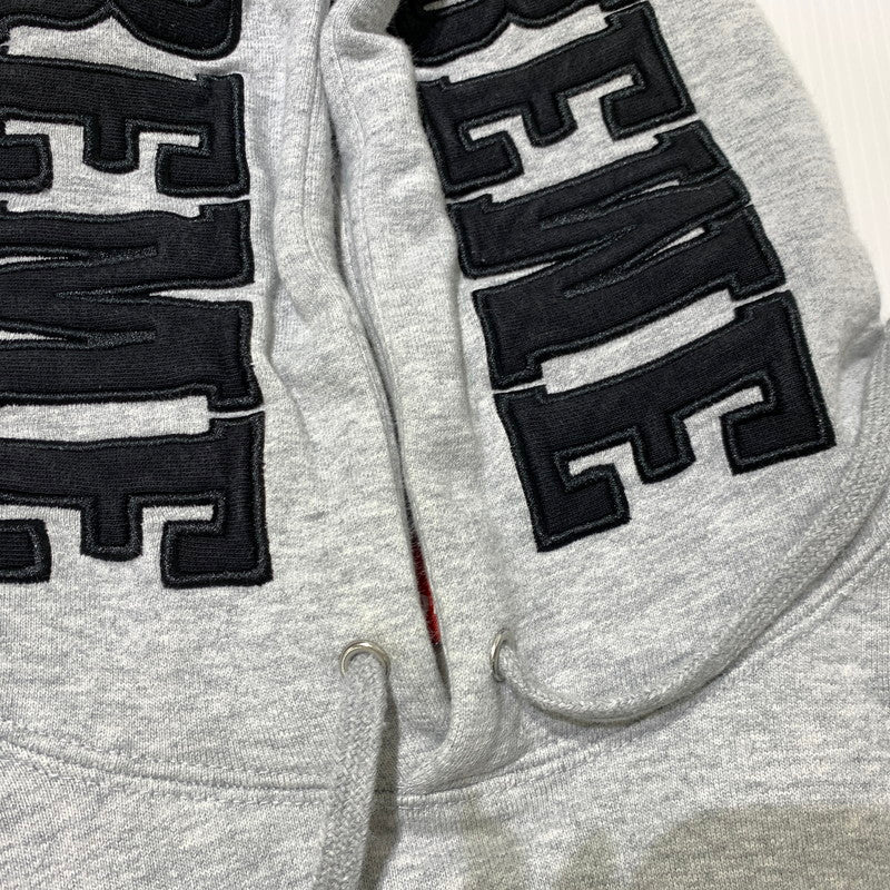 【中古品】【メンズ】 Supreme シュプリーム MIRRORED LOGO HOODED SWEATSHIRT ミラード ロゴ フーデッド スウェットシャツ トップス プルオーバーパーカー 149-260909-ko-09-teih サイズ：L カラー：グレー 万代Net店