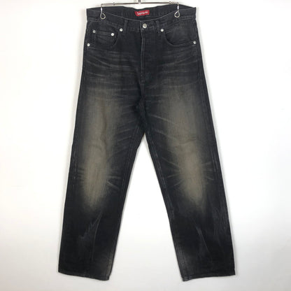 【中古品】【メンズ】 SUPREME シュプリーム 25SS DISTRESSED LOOSE FIT SELVEDGE JEAN WASHED BLACK 2025年春夏 ディストレスト ルーズ フィット セルビッジ ジーン ウォッシュド ブラック ボトムス 149-260909-sa-14-teih サイズ：30 カラー：レッド 万代Net店