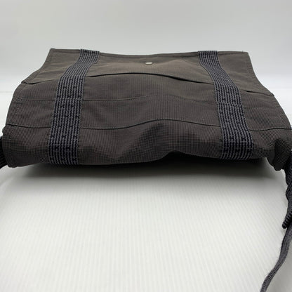 【中古品】【メンズ】 HERMES エルメス 101057M バサスMM ショルダーバッグ カバン メッセンジャーバッグ 180-260914-ko-06-teih カラー：グレー系/ブラウン系 万代Net店