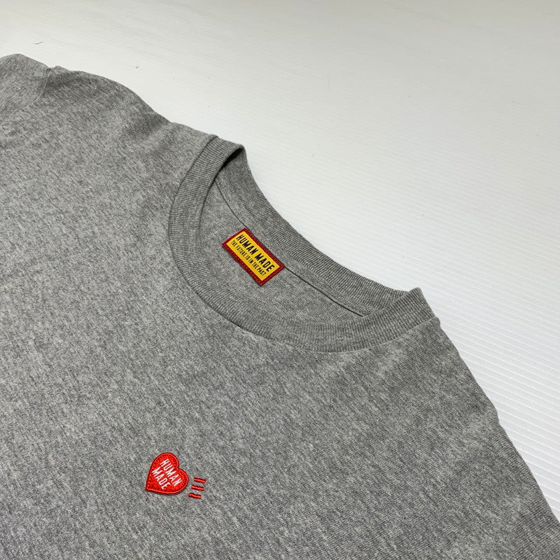 【中古品】【メンズ】 HUMAN MADE ヒューマンメイド STORES EXCLUSIVE HEART BADGE T-SHIRT HM00CS002 ストア エクスクルーシブ ハート バッジ Tシャツ 半袖 トップス 142-260913-ko-07-teih サイズ：L カラー：グレー 万代Net店
