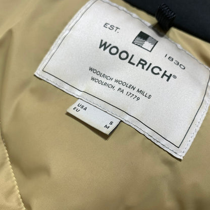 【中古品】【メンズ】 WOOLRICH ウールリッチ NEW ARCTIC PARKA WOOU0297 ニューアークティックパーカー アウター ダウンジャケット 144-260913-ko-16-teih サイズ：USA S カラー：ブラック 万代Net店