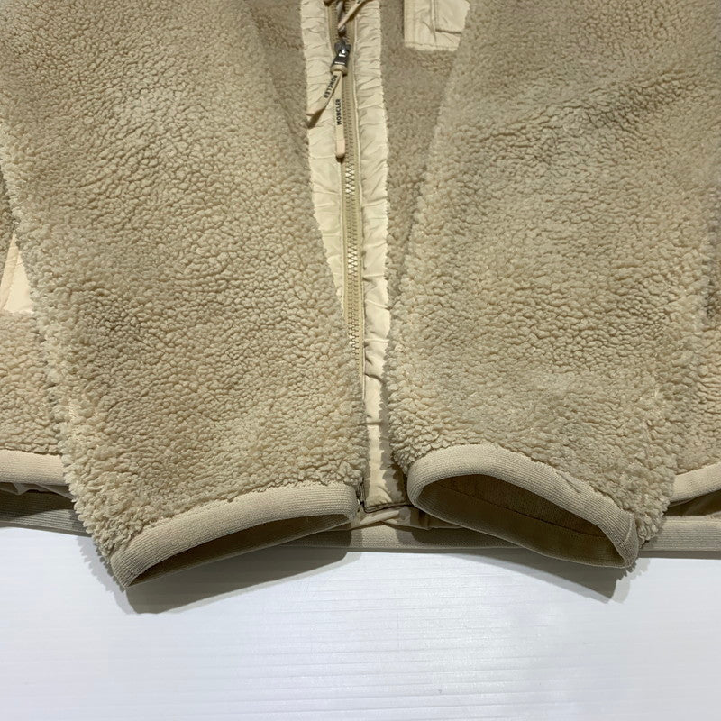 【中古品】【メンズ】 MONCLER モンクレール FELPA APERTA CON ZIP K20918G00043 89B59 フリースジャケット ライトアウター フルジップジャケット 141-260913-ko-12-teih サイズ：XS カラー：ベージュ系 万代Net店