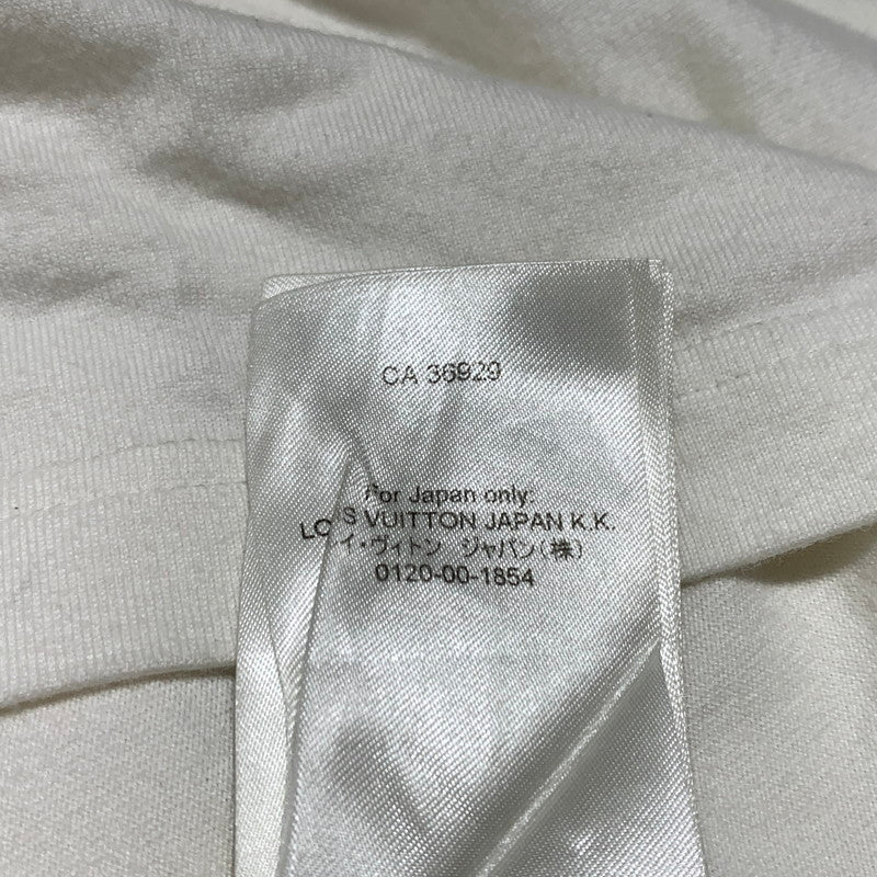 【中古品】【メンズ】 LOUIS VUITTON ルイ・ヴィトン RM252MQ DT3 HNY55W エンボス LVロゴ ショートスリーブ Tシャツ 半袖 トップス 179-260913-ko-05-teih サイズ：M カラー：ホワイト系/アイボリー系 万代Net店