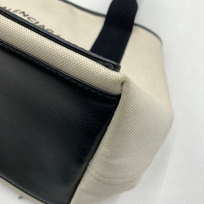 【中古品】【メンズ/レディース】 BALENCIAGA バレンシアガ 339933 ネイビーカバス カバン コットンキャンバス カーフスキン 180-260914-ko-05-teih カラー：ナチュラル/ブラック 万代Net店