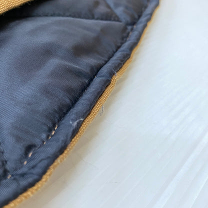 【中古品】【メンズ】 CARHARTT カーハート DUCK VEST ARCTIC QUILT LINED V01-BRN ダック ベスト アークティック ラインド トップス 145-260915-sa-15-teih サイズ：S カラー：ブラウン 万代Net店