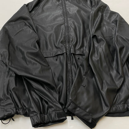 【中古品】【メンズ】 DAIWA PIER39 ダイワ ピアサーティナイン TECH SYNTHETIC SKIN WINDBREAKER JACKET BJ-40025W テック シンセティック スキン ウィンドブレイカー ジャケット アウター 144-260915-sa-09-teih サイズ：L カラー：ブラック 万代Net店