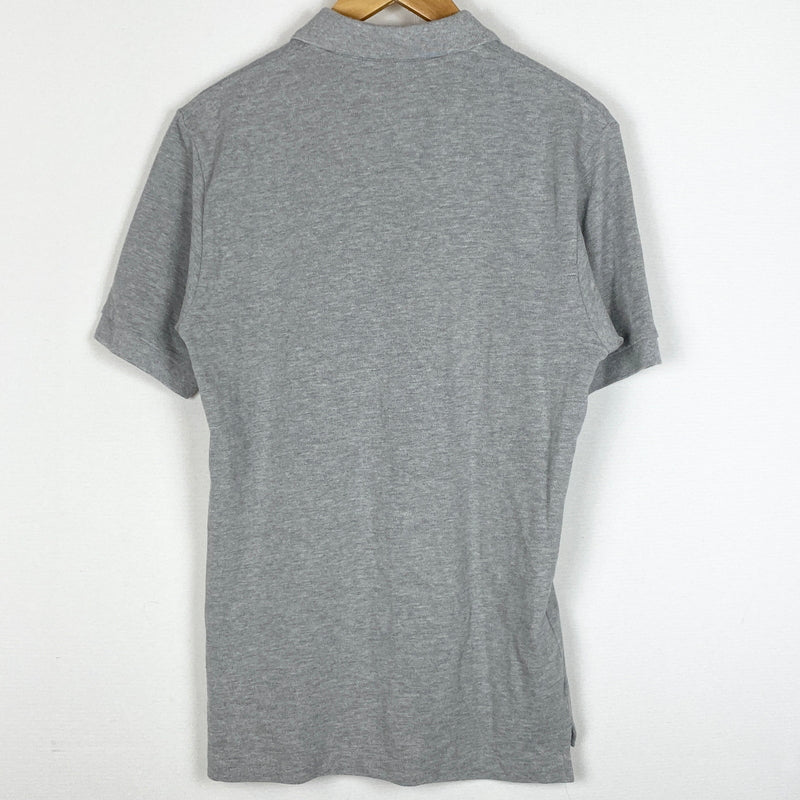 【中古品】【メンズ】 PLAY COMME DES GARCONS プレイコムデギャルソン HEART LOGO S/S SHIRT AX-T078 25SS ハート 刺繍 ロゴ ショートスリーブ ポロシャツ 半袖 トップス 140-260915-sa-08-teih サイズ：S カラー：グレー 万代Net店
