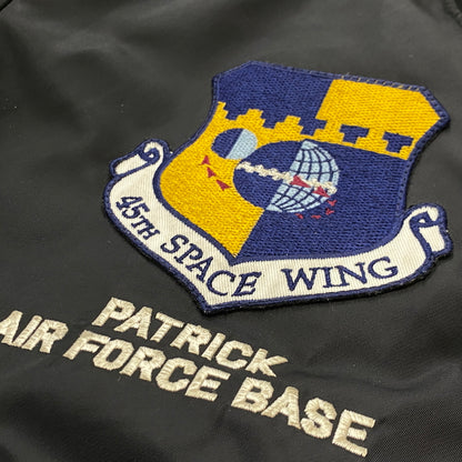 【中古品】【メンズ】 AVIREX アヴィレックス SPACE COMMAND MA-1 JACKET 6182184 スペース コマンド エムエーワン ジャケット アウター 145-260915-sa-16-teih サイズ：XL カラー：ブラック 万代Net店