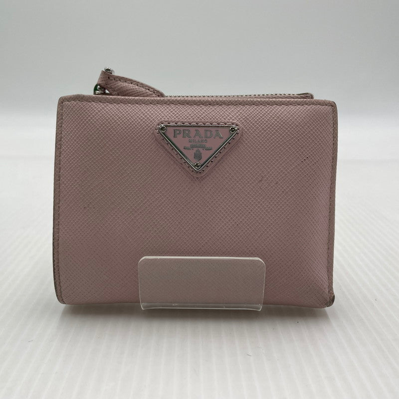 【現状渡し品】【レディース】 PRADA プラダ SAFFIANO TRIANGLE WALLET 1ML050 サフィアーノ トライアングル ウォレット 二つ折り財布 181-260924-yo-06-teih カラー：ピンク 万代Net店