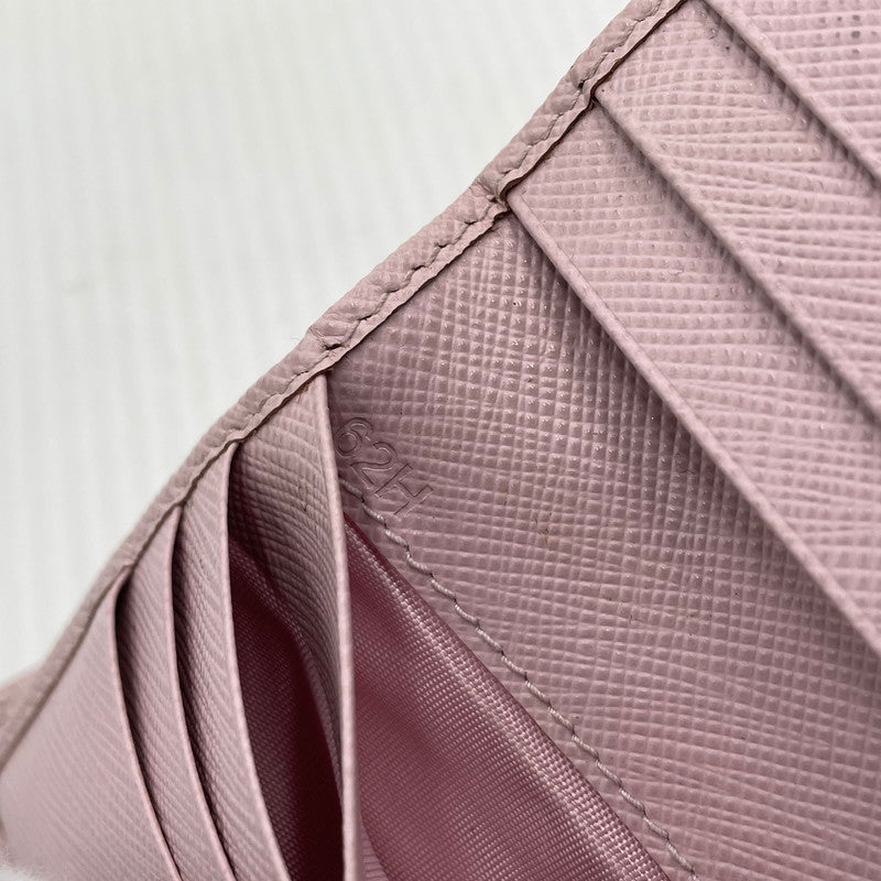 【現状渡し品】【レディース】 PRADA プラダ SAFFIANO TRIANGLE WALLET 1ML050 サフィアーノ トライアングル ウォレット 二つ折り財布 181-260924-yo-06-teih カラー：ピンク 万代Net店