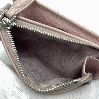 【現状渡し品】【レディース】 PRADA プラダ SAFFIANO TRIANGLE WALLET 1ML050 サフィアーノ トライアングル ウォレット 二つ折り財布 181-260924-yo-06-teih カラー：ピンク 万代Net店