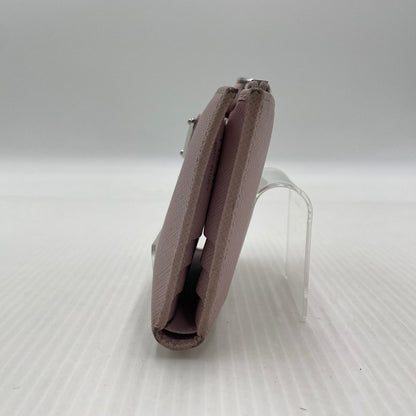 【現状渡し品】【レディース】 PRADA プラダ SAFFIANO TRIANGLE WALLET 1ML050 サフィアーノ トライアングル ウォレット 二つ折り財布 181-260924-yo-06-teih カラー：ピンク 万代Net店