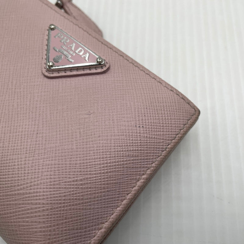 【現状渡し品】【レディース】 PRADA プラダ SAFFIANO TRIANGLE WALLET 1ML050 サフィアーノ トライアングル ウォレット 二つ折り財布 181-260924-yo-06-teih カラー：ピンク 万代Net店