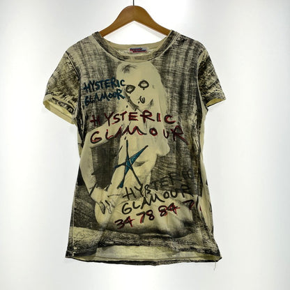 【中古品】【レディース】 HYSTERIC GLAMOUR ヒステリックグラマー 90's AOP PHOTO PRINT TEE 20T-5905 90年代 フォトプリント Tシャツ 半袖 トップス ヴィンテージ 140-260918-yo-13-teih サイズ：F カラー：パステルイエロー 万代Net店