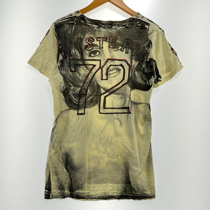 【中古品】【レディース】 HYSTERIC GLAMOUR ヒステリックグラマー 90's AOP PHOTO PRINT TEE 20T-5905 90年代 フォトプリント Tシャツ 半袖 トップス ヴィンテージ 140-260918-yo-13-teih サイズ：F カラー：パステルイエロー 万代Net店