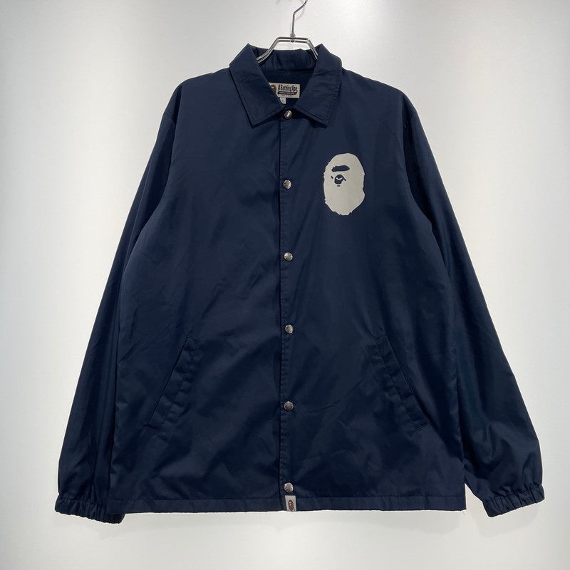 【中古品】【メンズ】 A BATHING APE アベイシングエイプ NYLON COACH JACKET 001GDD201001X ナイロン コーチジャケット ライトアウター 142-260918-yo-03-teih サイズ：L カラー：ネイビー 万代Net店