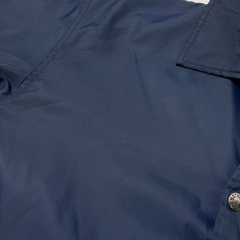 【中古品】【メンズ】 A BATHING APE アベイシングエイプ NYLON COACH JACKET 001GDD201001X ナイロン コーチジャケット ライトアウター 142-260918-yo-03-teih サイズ：L カラー：ネイビー 万代Net店