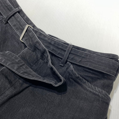 【中古品】【メンズ】 COMOLI コモリ DENIM BELTED PANTS N03-030003 デニム ベルテッドパンツ ボトムス 151-260918-yo-07-teih サイズ：4 カラー：ブラック 万代Net店