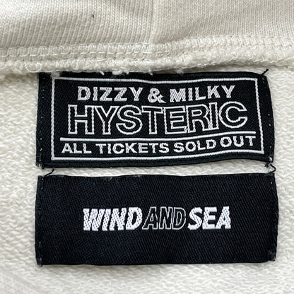 【中古品】【メンズ】 WIND AND SEA ウィンダンシー LOGO HOODIE WDS-C-HYS-23-APQ1-16 ロゴ フーディー 長袖 トップス 142-260919-sa-19-teih サイズ：XS カラー：ホワイト 万代Net店