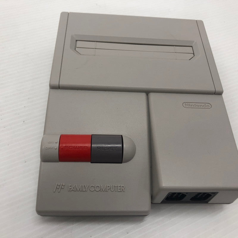 【中古品】 ニューファミコン 動作確認済み 任天堂 Nintendo FAMILY COMPUTER FC 023-260920-ns-03-teih 万代Net店