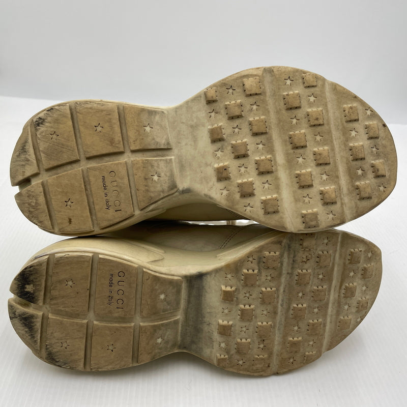 【現状渡し品】【メンズ】 GUCCI グッチ RHYTON LEATHER SNEAKER 500877 ライトン レザー スニーカー 靴 183-261007-sa-01-teih サイズ：27cm カラー：アイボリー 万代Net店